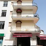 Bolivar 3* مارينا دي كاميروتا