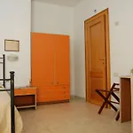 Bolivar فندق مارينا دي كاميروتا
