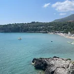 Bolivar 3* مارينا دي كاميروتا